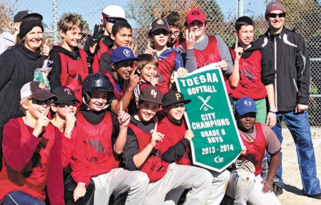 Bowmore wins city softball championships